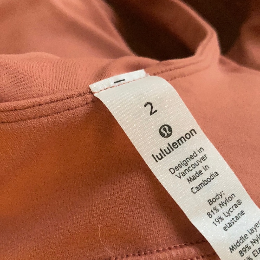 **LAST CHANCE** LULU Align Tank Rustic Coral NWT - Picture 9 of 9